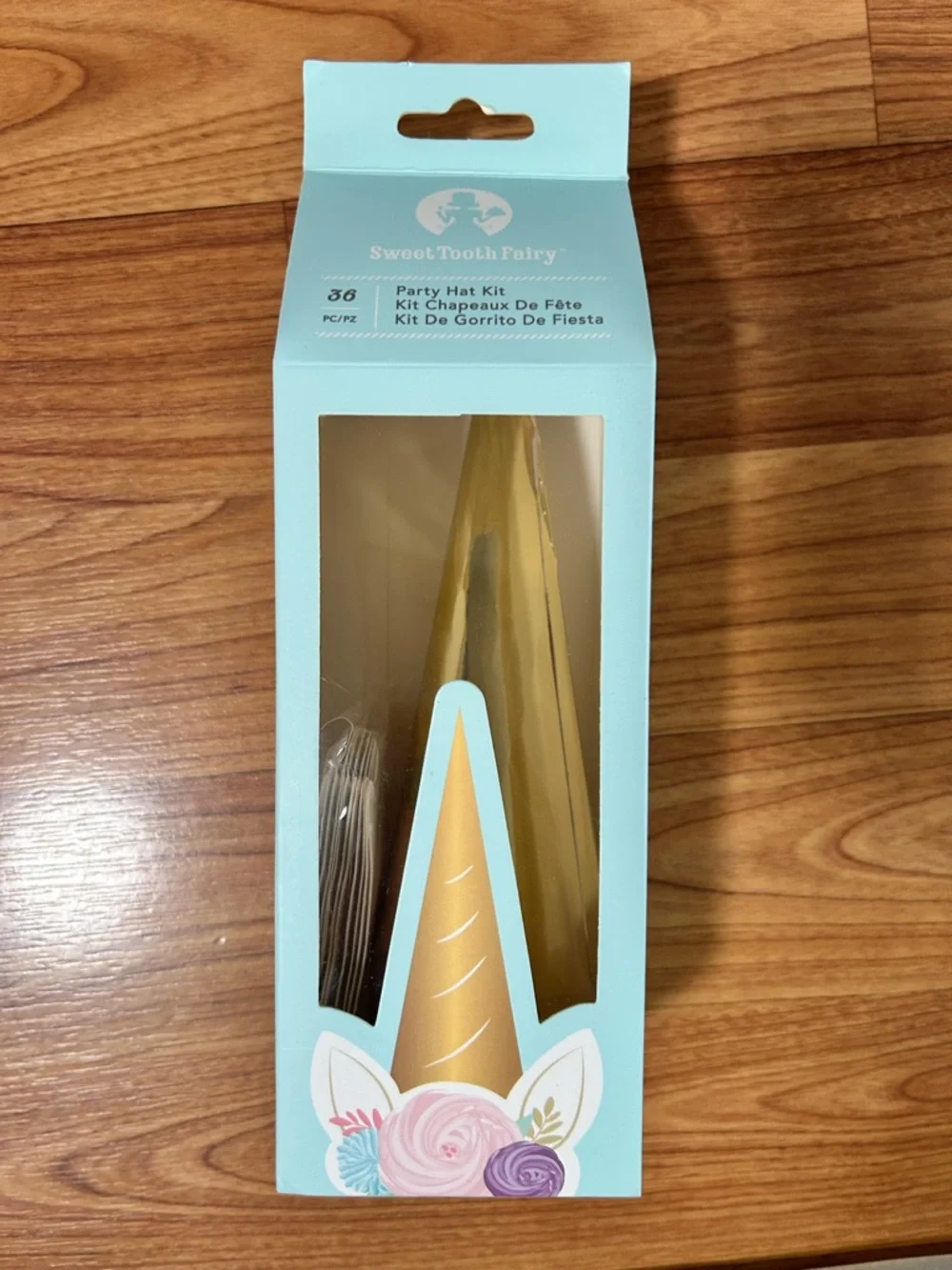 Unicorn Gold Party Hat Kit